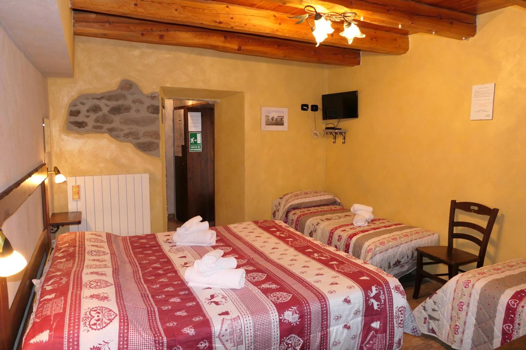 Bed and Breakfast La Slitta à Roure Turin Extérieur photo
